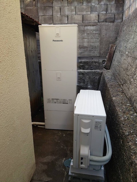 電気温水器からエコキュート取替工事