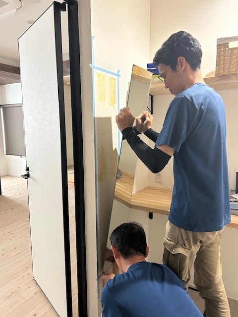 鏡取付工事