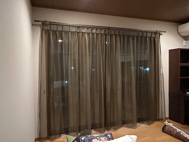 ドレープカーテンレースカーテン取付